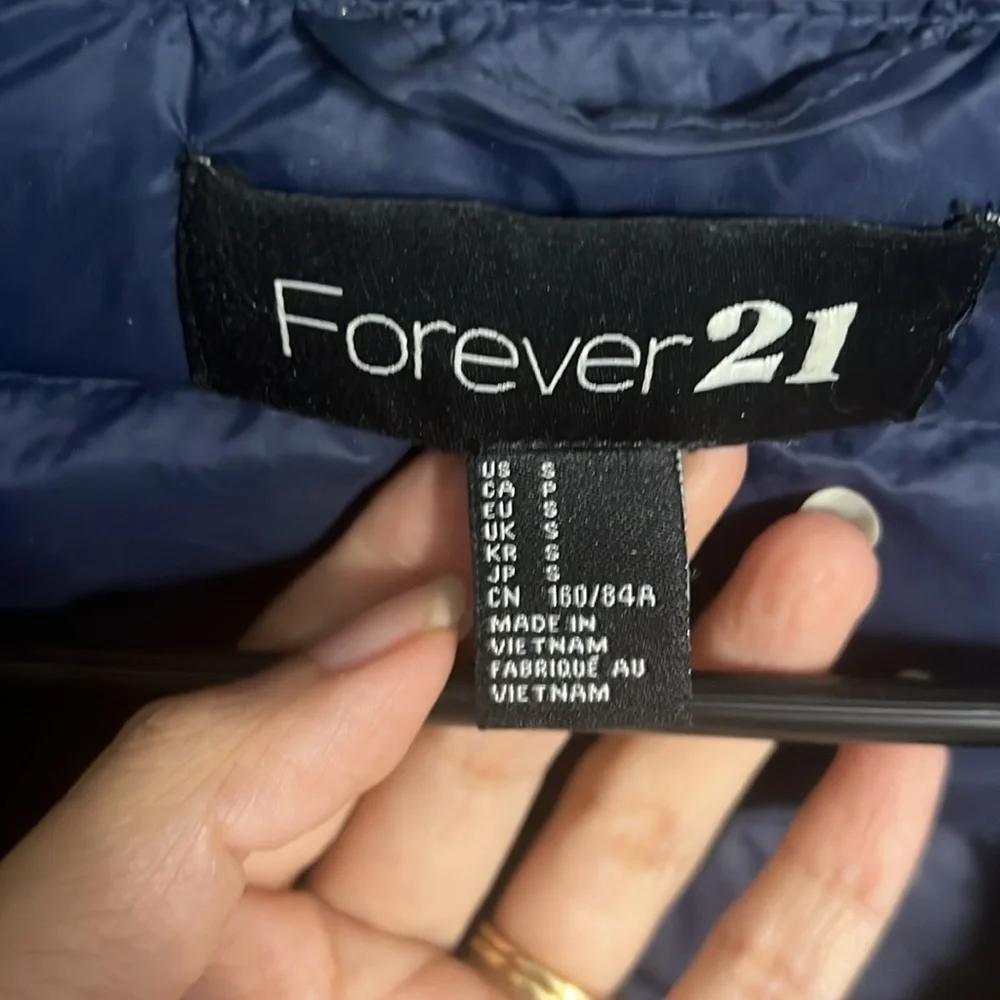 Women Duck Down puffer Jacket Forever 21 - Picture 5 of 11